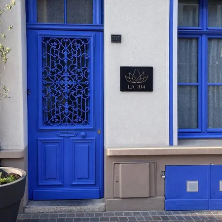 Picasso Balneo Et Privatif, Ambiance Arty Chic Love hotel Saint-Omer (Pas-de-Calais)